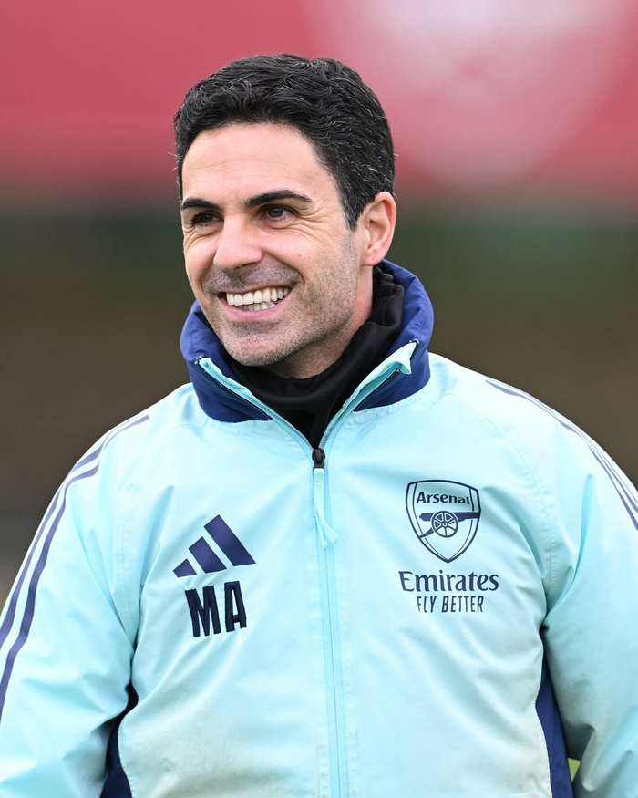 绿茵上的精准艺术：高尔夫运动的优雅与坚守