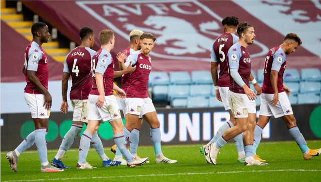 技惊四座，麦克托米奈开场3分钟为苏格兰打入一粒精彩的倒钩