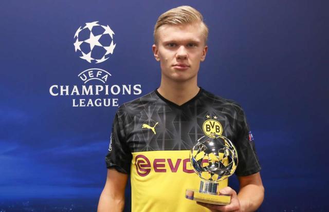 足球之所以迷人，就在这里（这，正是足球的魅力）