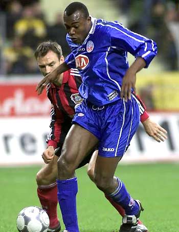 38岁后单赛季为意甲升班马攻入至少4球，瓦尔迪是历史第二人