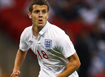 有何意味？萨拉赫社媒晒户外落叶景色图，并未配文