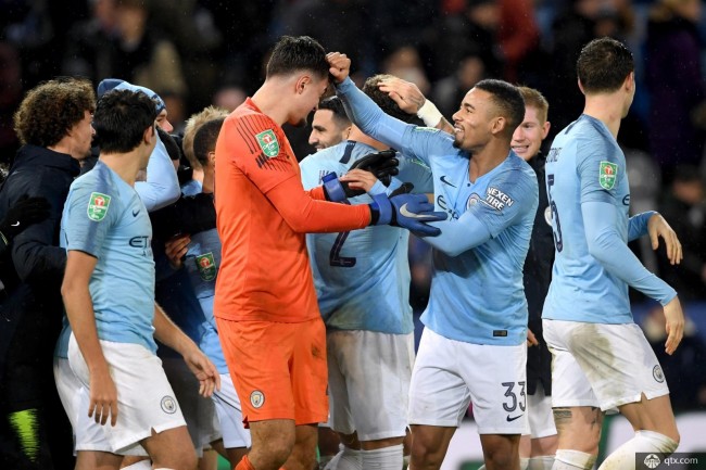 巴萨迎战贝蒂斯！五连胜后的关键一战，领头羊能否延续辉煌？