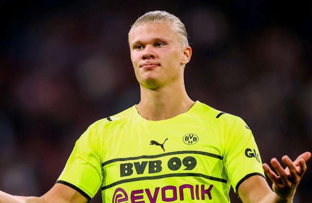 胡明轩全场5投0中无运动战进球，个人正负值-15全队最低